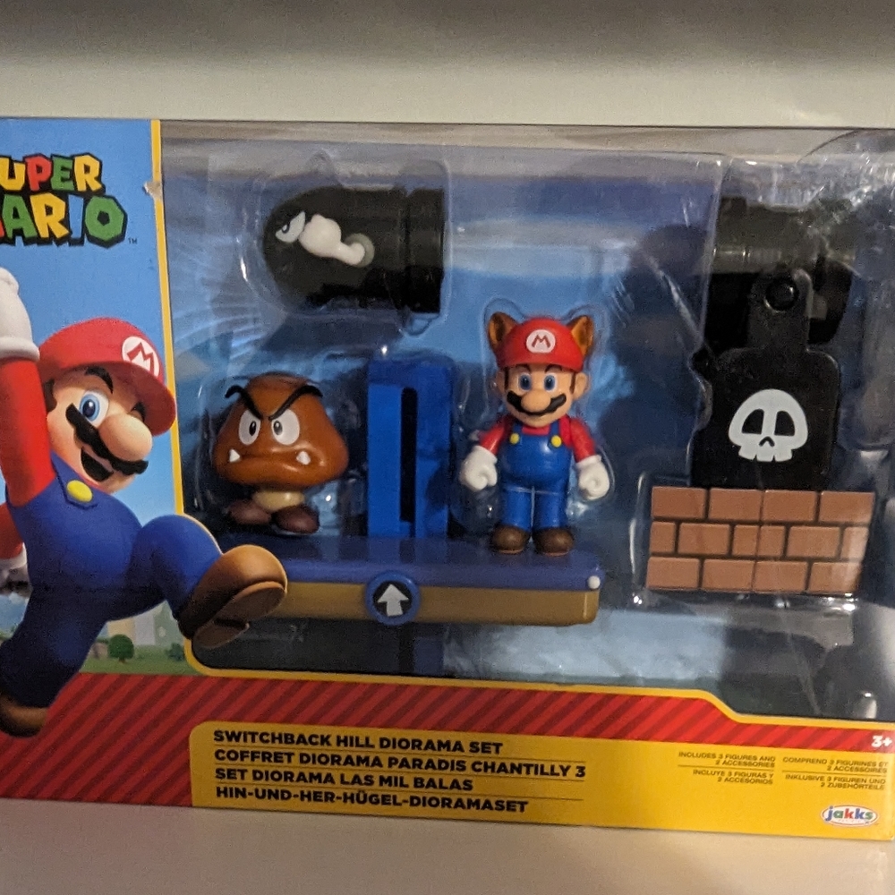 Super Mario Bros figures